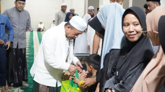 Al Haris Ajak Masyarakat Pamenang Perkuat Silaturahmi dan Pendidikan Karakter